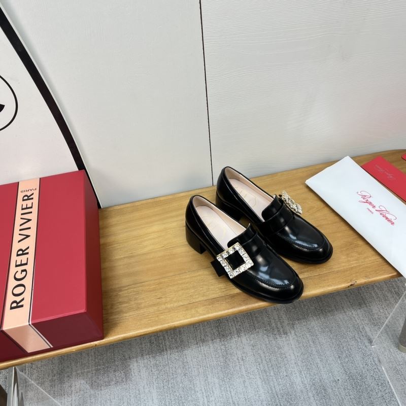 Roger Vivier Casual Shoes